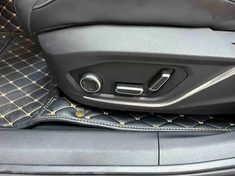 Lynk & Co 03 2022 2.0TD DCT Plus — миниатюра 34