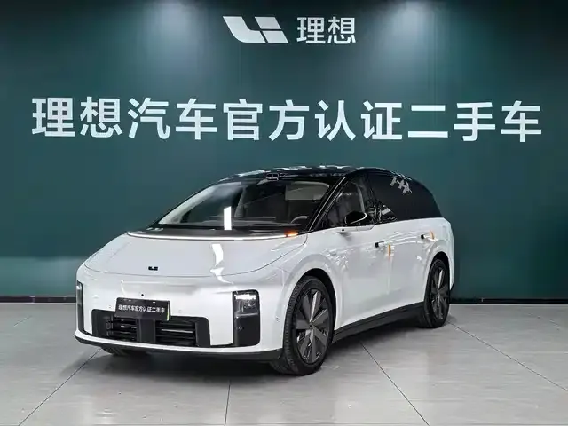Li Auto i8 2025 Standard Edition