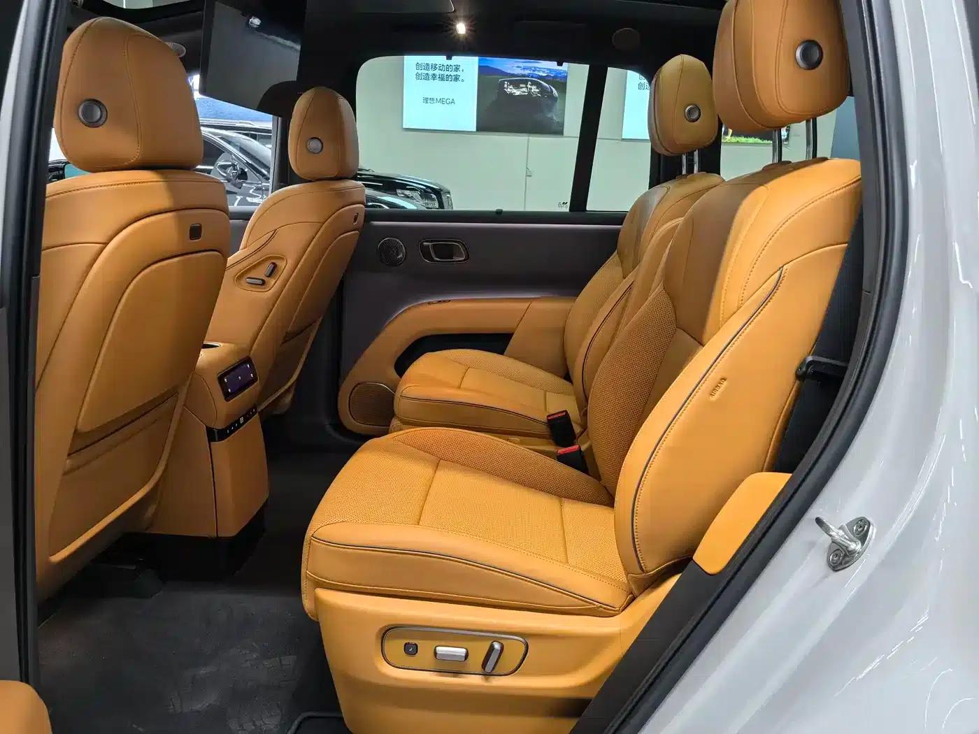 Li Auto i8 2025 Standard Edition — миниатюра 11