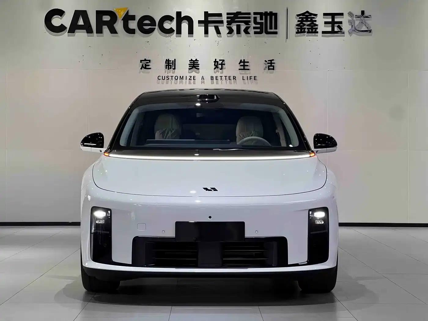 Li Auto i8 2025 Standard Edition — миниатюра 2