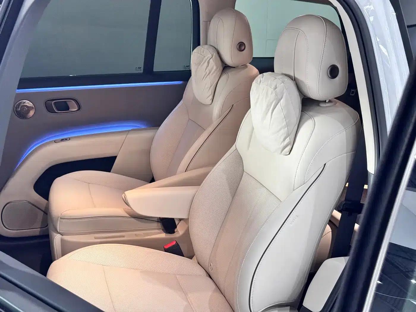 Li Auto i8 2025 Standard Edition — миниатюра 12