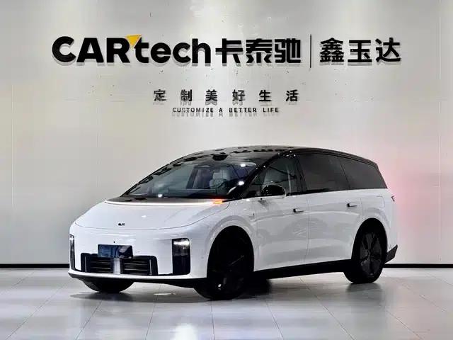 Li Auto i8 2025 Standard Edition