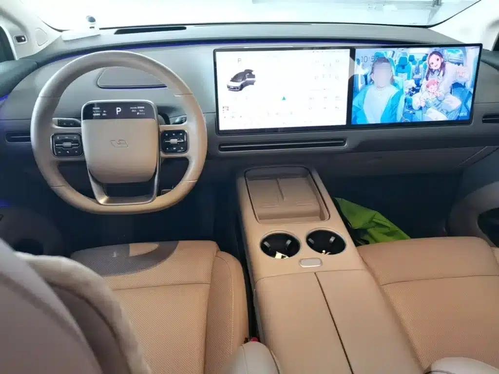 Li Auto i8 2025 Standard Edition — миниатюра 10