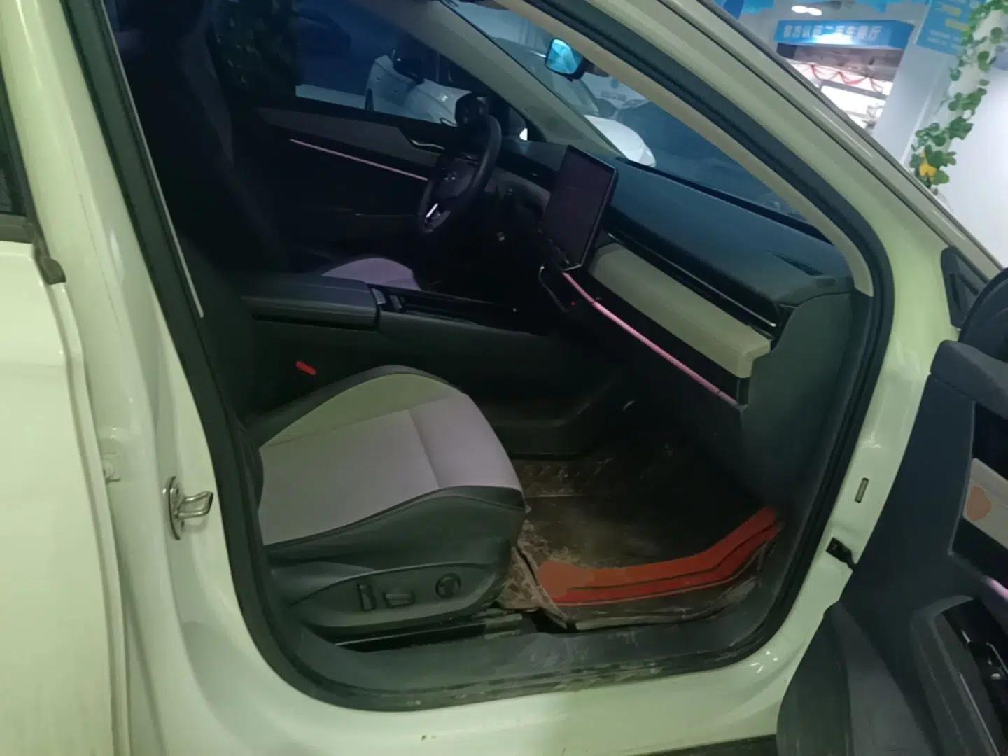 Volkswagen ID.7 VIZZION 2024 AIR model — миниатюра 19