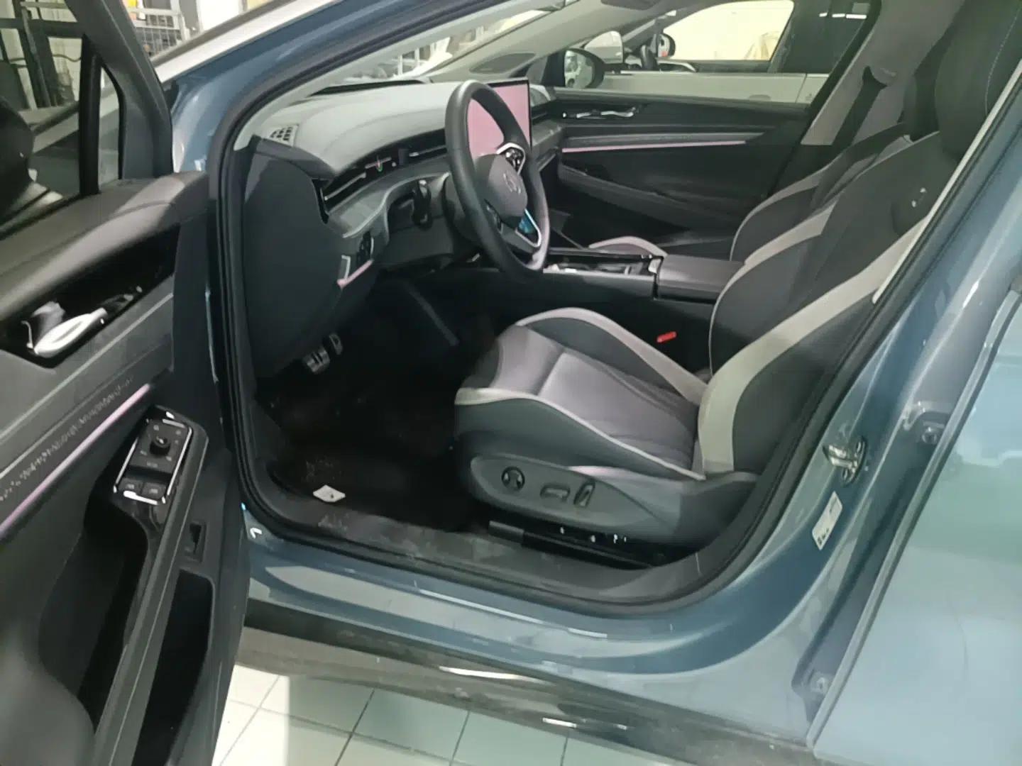 Volkswagen ID.7 VIZZION 2024 PRO Model — миниатюра 18