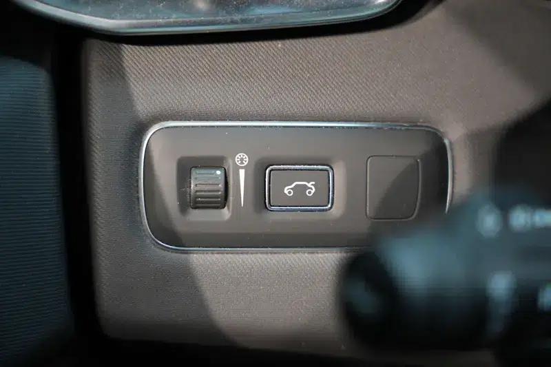 Lynk & Co 01 2019 2.0T 2WD Pro Edition (China VI Emission Standard) — миниатюра 19