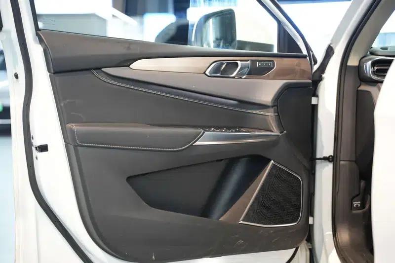 Lynk & Co 01 2019 2.0T 2WD Pro Edition (China VI Emission Standard) — миниатюра 8