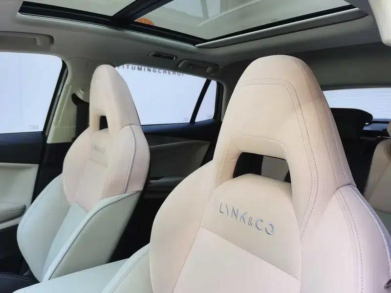 Lynk & Co 06 2023 Remix 1.5T Hero — миниатюра 26