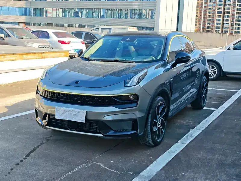 Lynk & Co 05 2020 2.0TD Two-Wheel Drive Plus — миниатюра 1