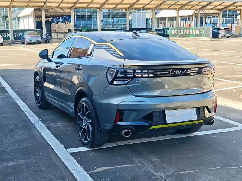 Lynk & Co 05 2020 2.0TD Two-Wheel Drive Plus — миниатюра 4