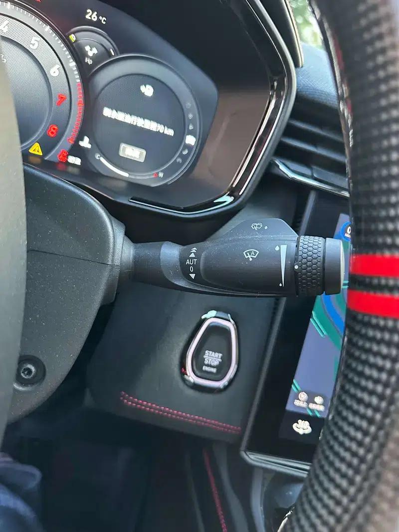 Lynk & Co 05 2022 2.0TD AWD Halo — миниатюра 11
