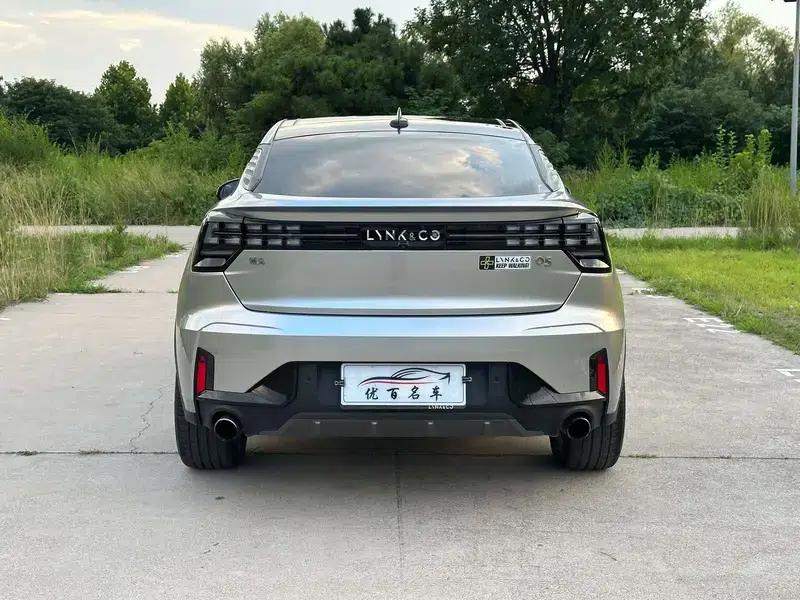 Lynk & Co 05 2022 2.0TD AWD Halo — миниатюра 6