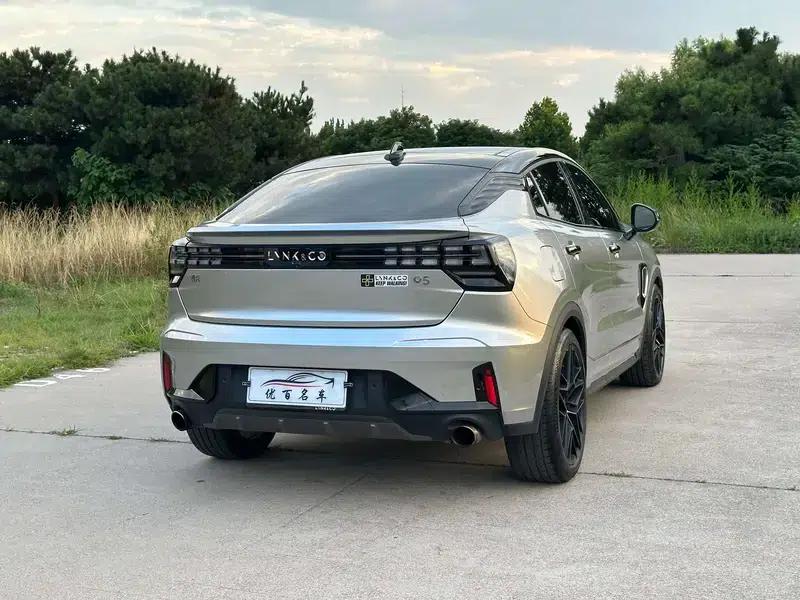 Lynk & Co 05 2022 2.0TD AWD Halo — миниатюра 7