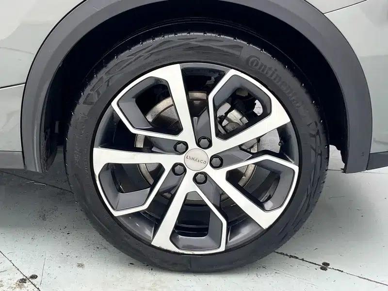 Lynk & Co 05 2020 2.0TD AWD Halo — миниатюра 9