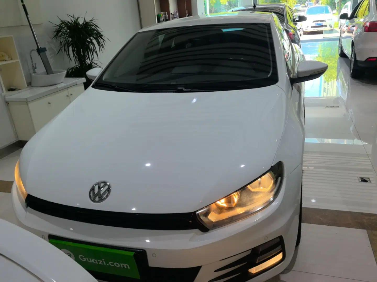 Volkswagen Scirocco 2015 1.4TSI Fashion Edition — миниатюра 2