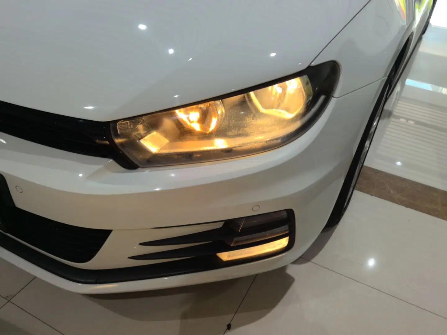 Volkswagen Scirocco 2015 1.4TSI Fashion Edition — миниатюра 8