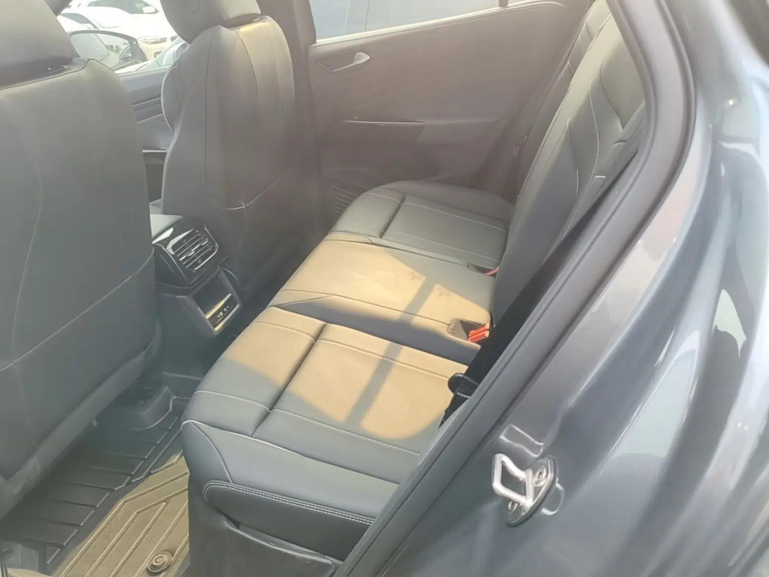 Volkswagen ID.4 X 2022 Pure Long-Range Version — миниатюра 20