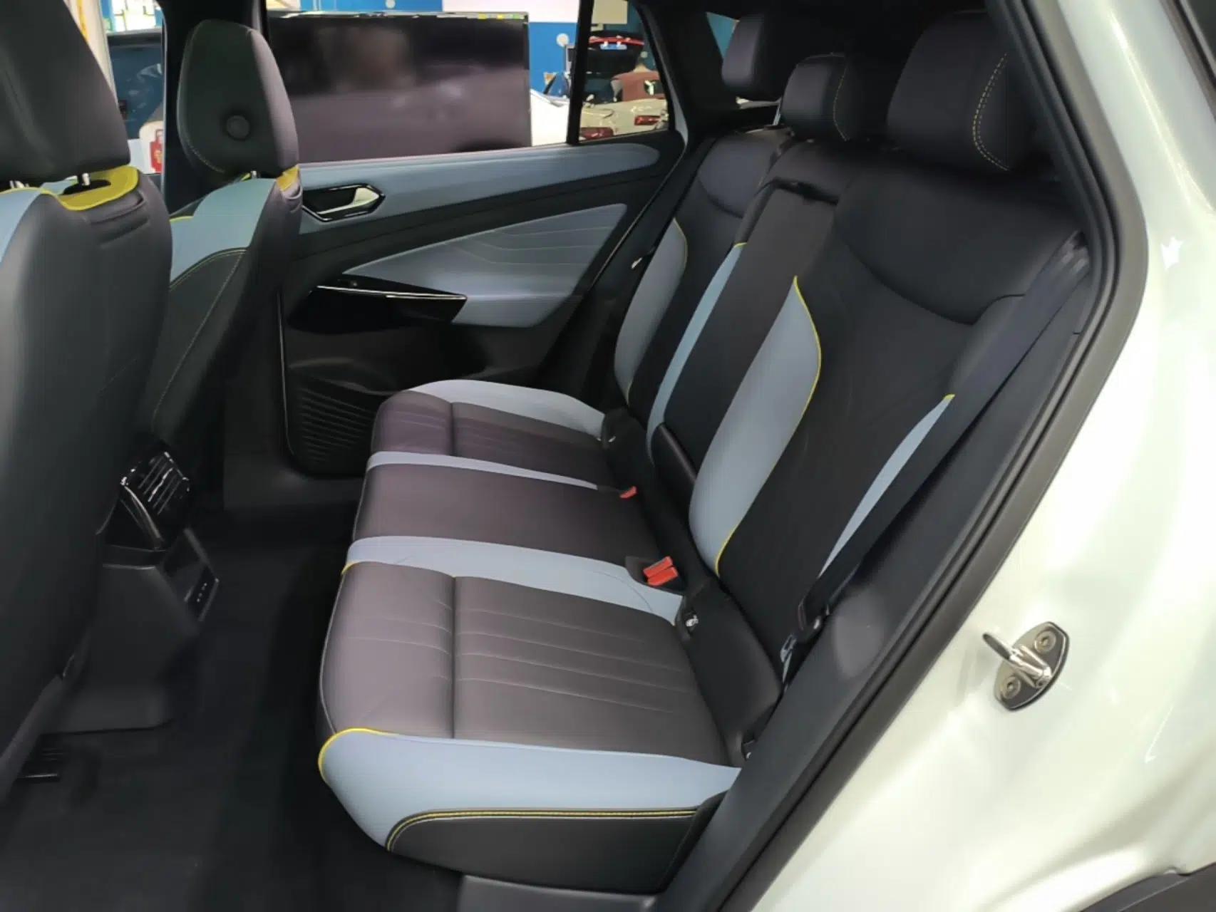 Volkswagen ID.4 X 2025 Revised Version Smart Edition Outstanding Grade — миниатюра 20