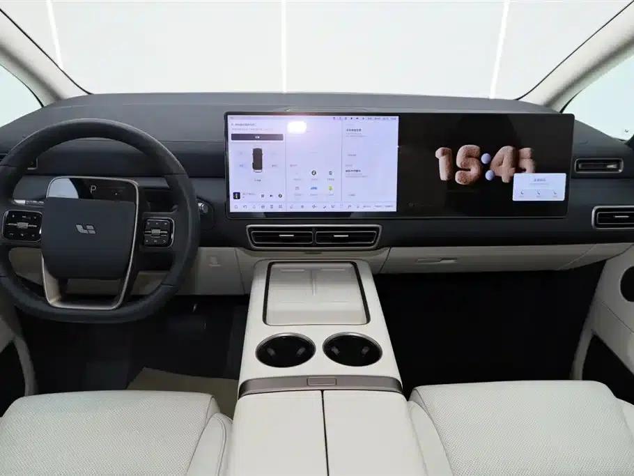 Li Auto MEGA 2025 Home Edition — миниатюра 23