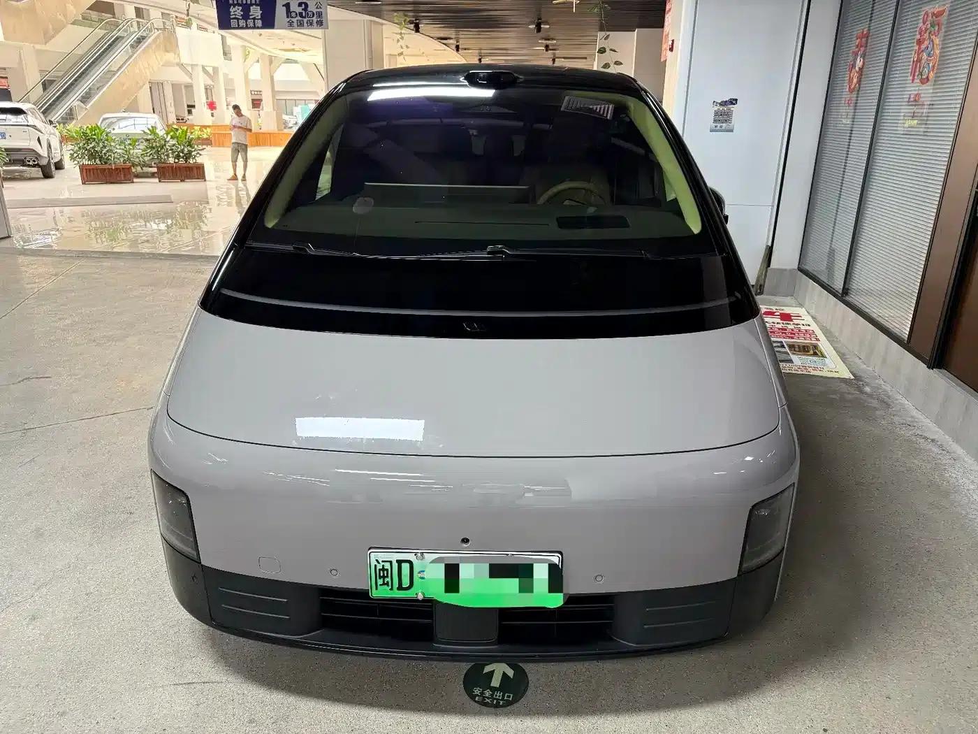 Li Auto MEGA 2025 Home Edition — миниатюра 2