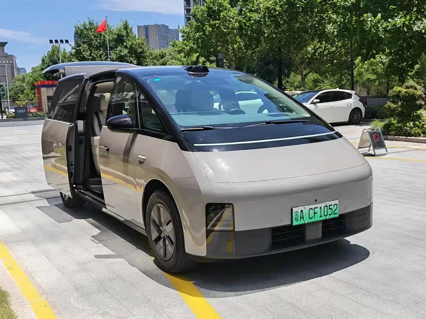 Li Auto MEGA 2024 Ultra — миниатюра 4