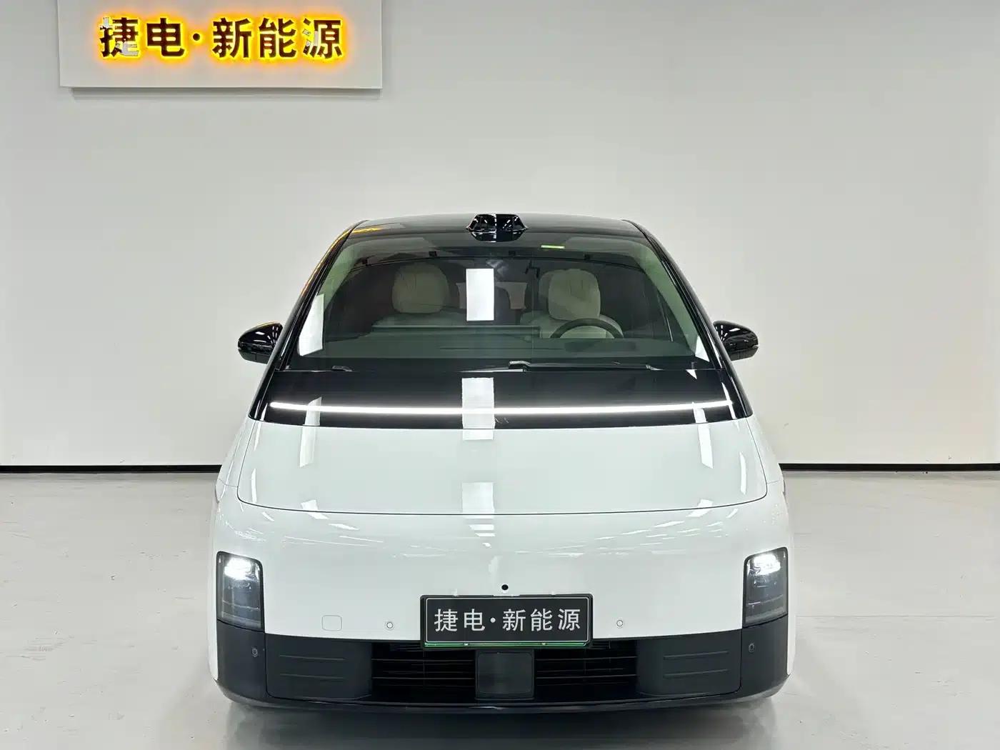 Li Auto MEGA 2024 Ultra — миниатюра 2