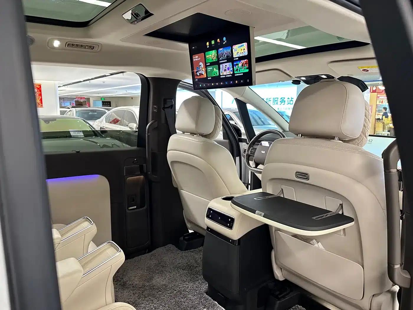 Li Auto MEGA 2024 Ultra — миниатюра 15