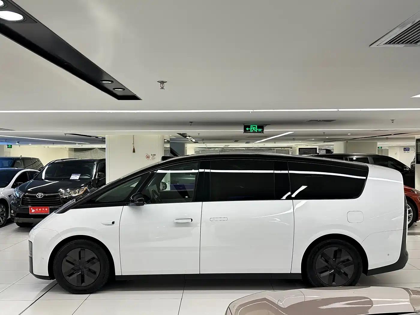 Li Auto MEGA 2024 Ultra — миниатюра 4