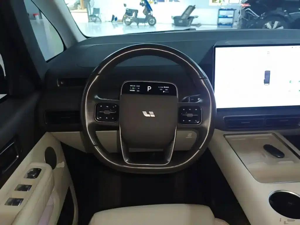 Li Auto MEGA 2024 Ultra — миниатюра 11