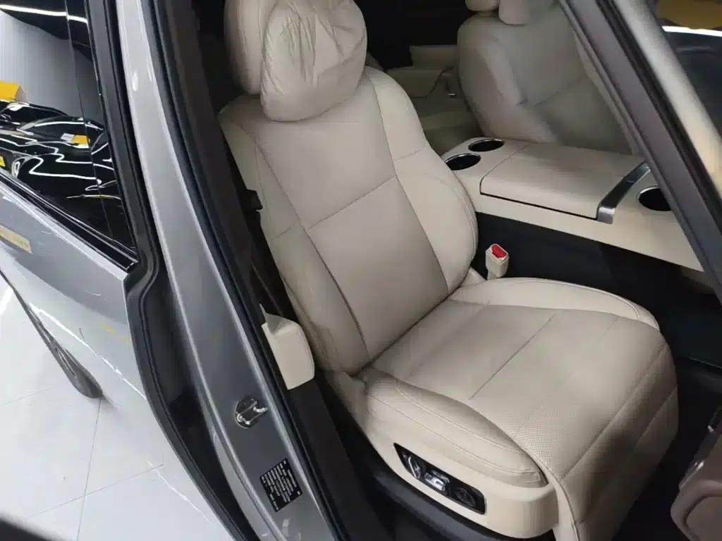 Li Auto MEGA 2024 Ultra — миниатюра 25