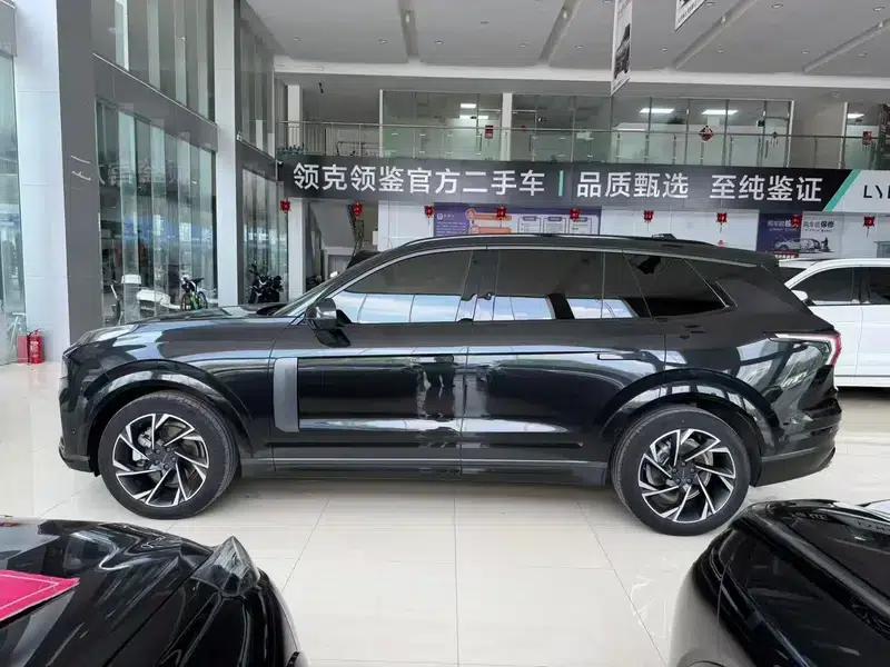 Lynk & Co 09 2021 2.0T Halo 6-seater — миниатюра 3