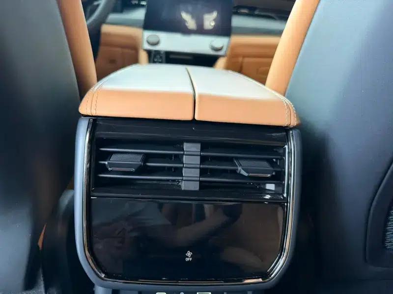 Lynk & Co 09 2021 2.0T Halo 6-seater — миниатюра 5