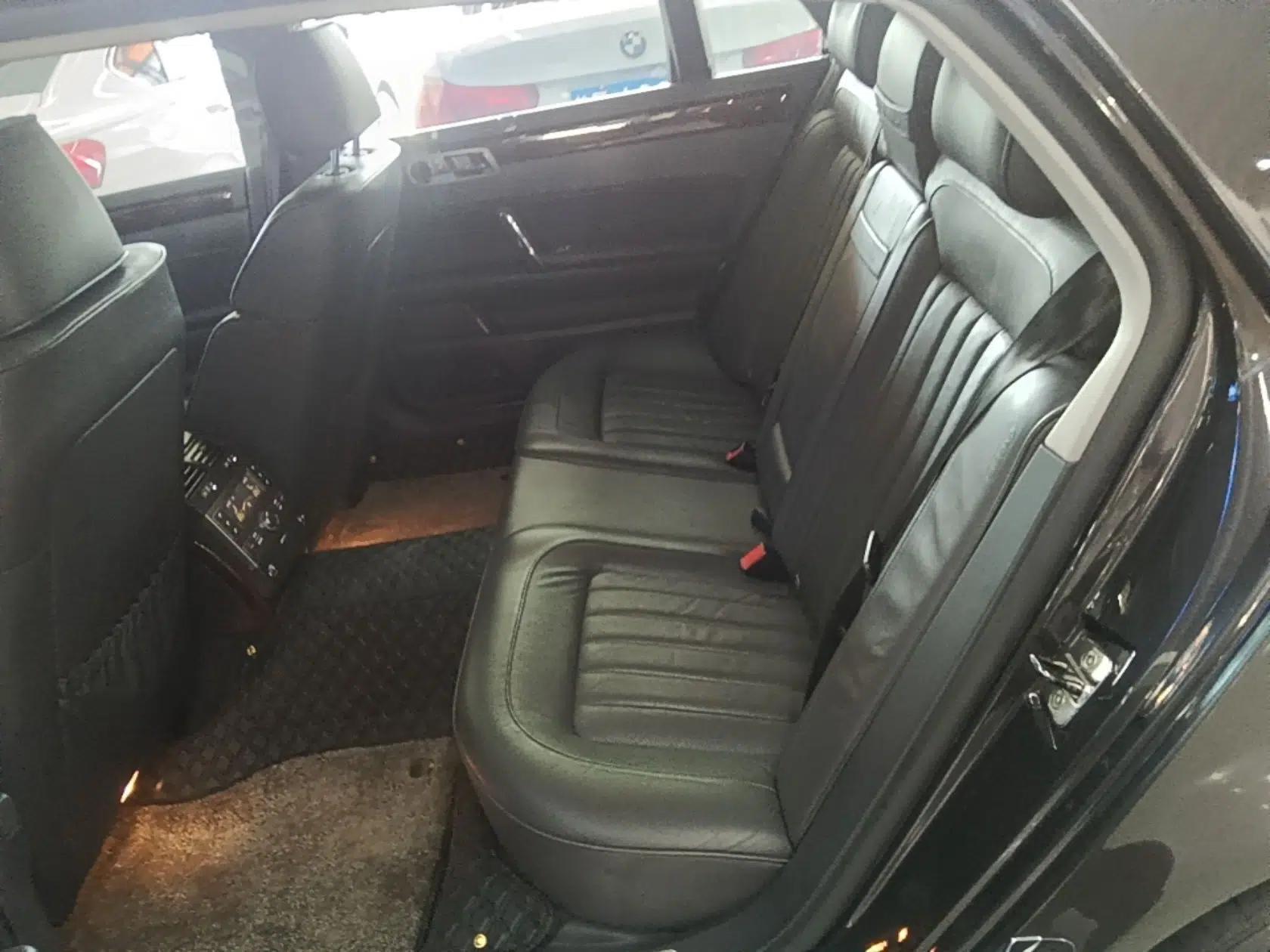 Volkswagen Phaeton 2012 3.0L Executive Version — миниатюра 20