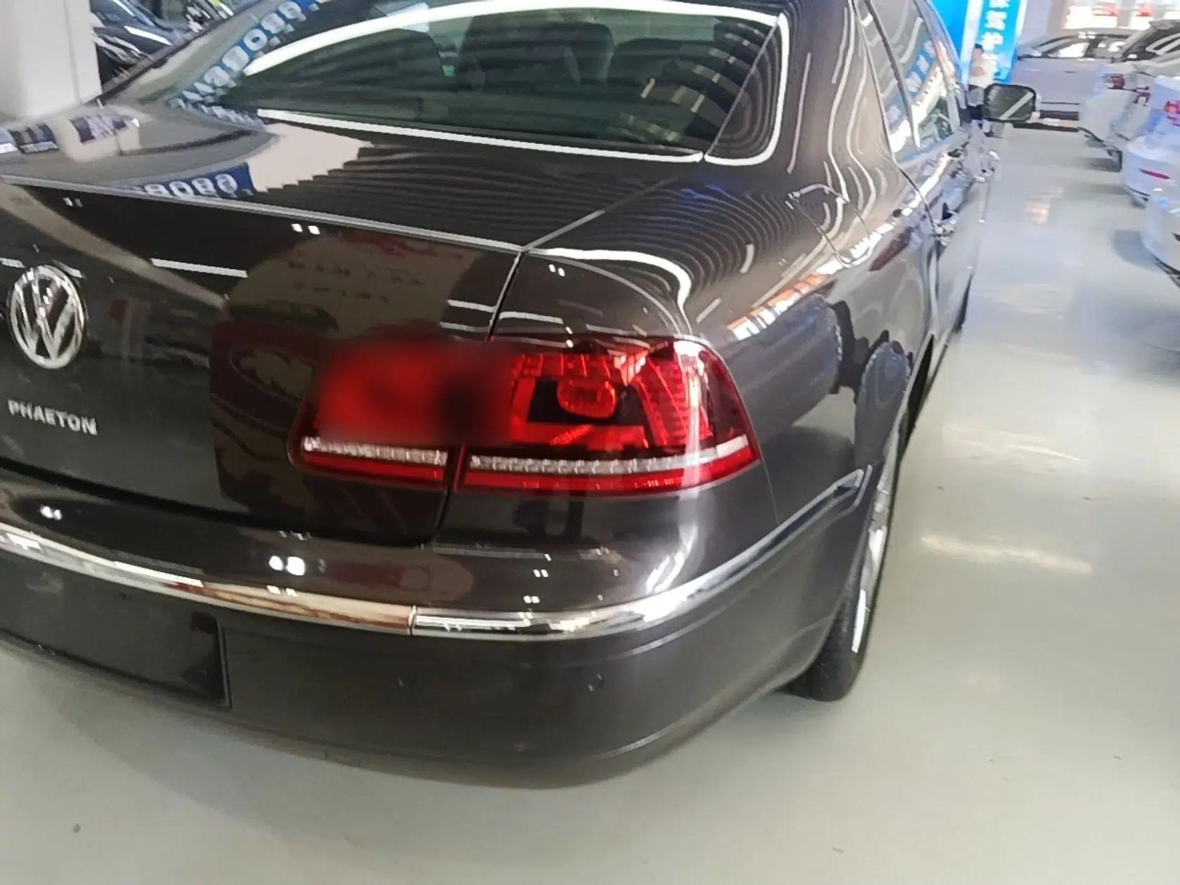 Volkswagen Phaeton 2012 3.0L Executive Version — миниатюра 9