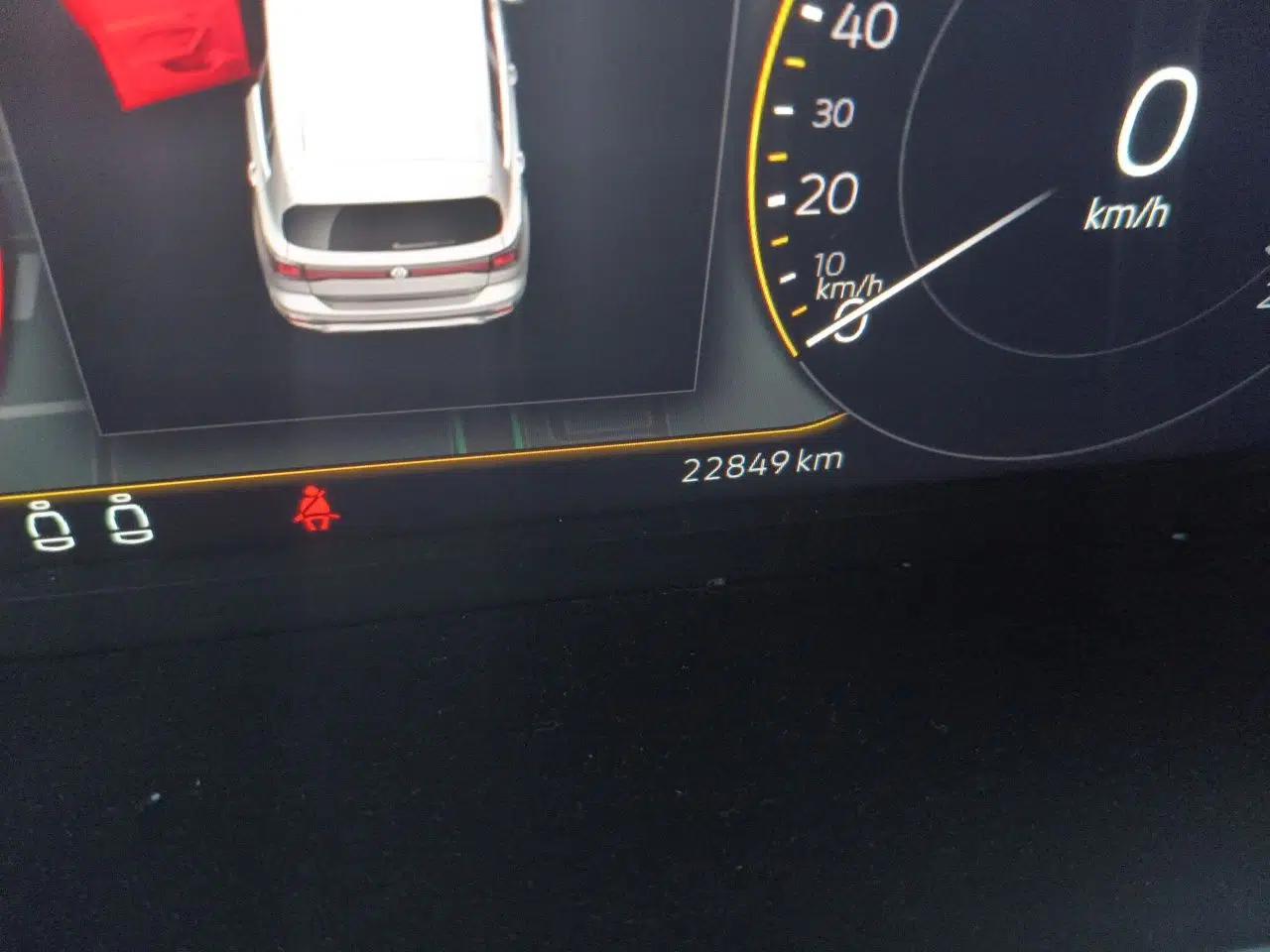 Volkswagen Tacqua 2021 1.5L Automatic Yue Zhi Lian Edition — миниатюра 12