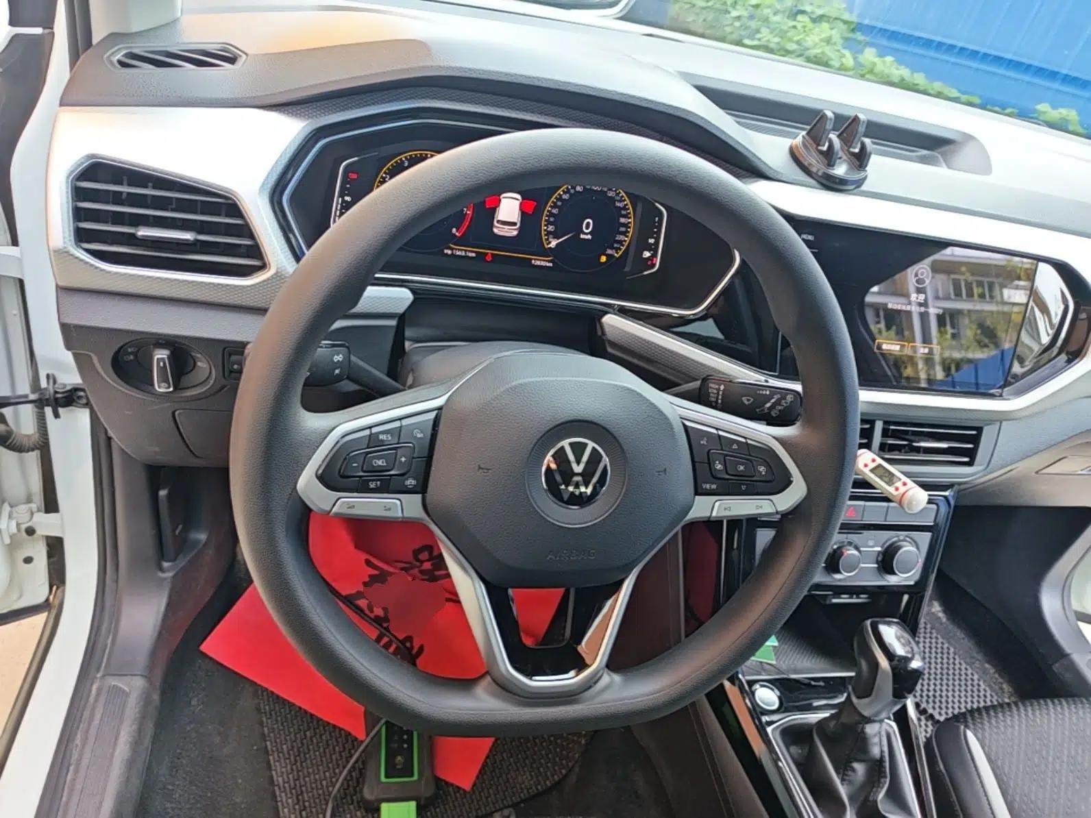 Volkswagen Tacqua 2023 200TSI DSG Joy-Connect Edition — миниатюра 13