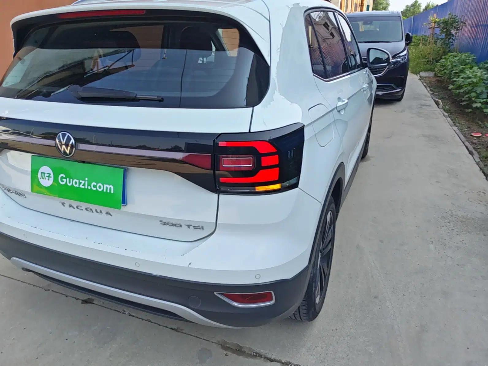 Volkswagen Tacqua 2023 200TSI DSG Joy-Connect Edition — миниатюра 9