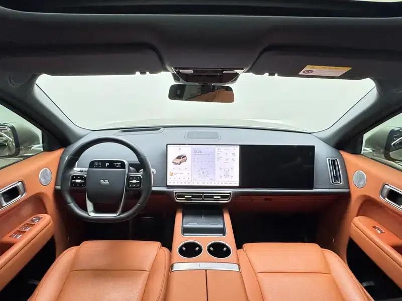 Li Auto L9 2022 Max Edition — миниатюра 14