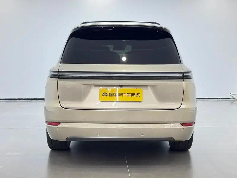 Li Auto L9 2022 Max Edition — миниатюра 6