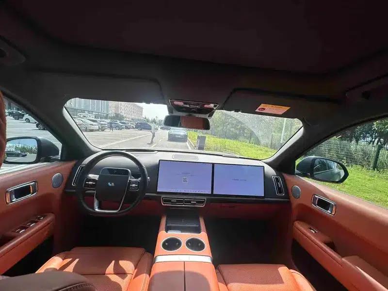 Li Auto L9 2024 Pro Edition — миниатюра 8