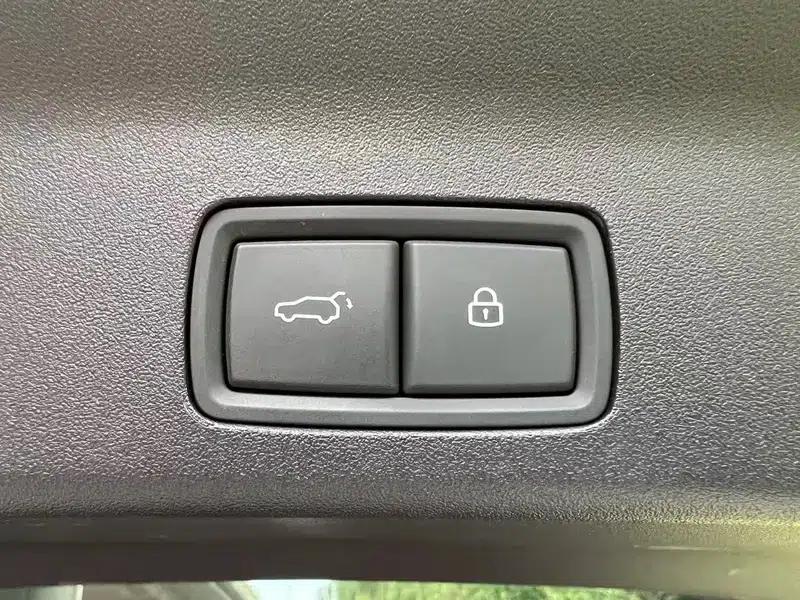 Li Auto L9 2022 Max Edition — миниатюра 8