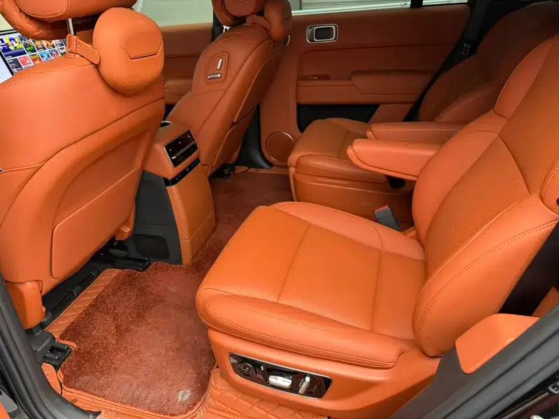 Li Auto L9 2022 Max Edition — миниатюра 11