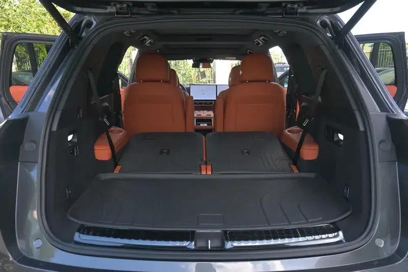 Li Auto L8 2023 Pro Edition — миниатюра 16