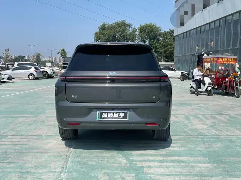 Li Auto L8 2023 Pro Edition — миниатюра 5