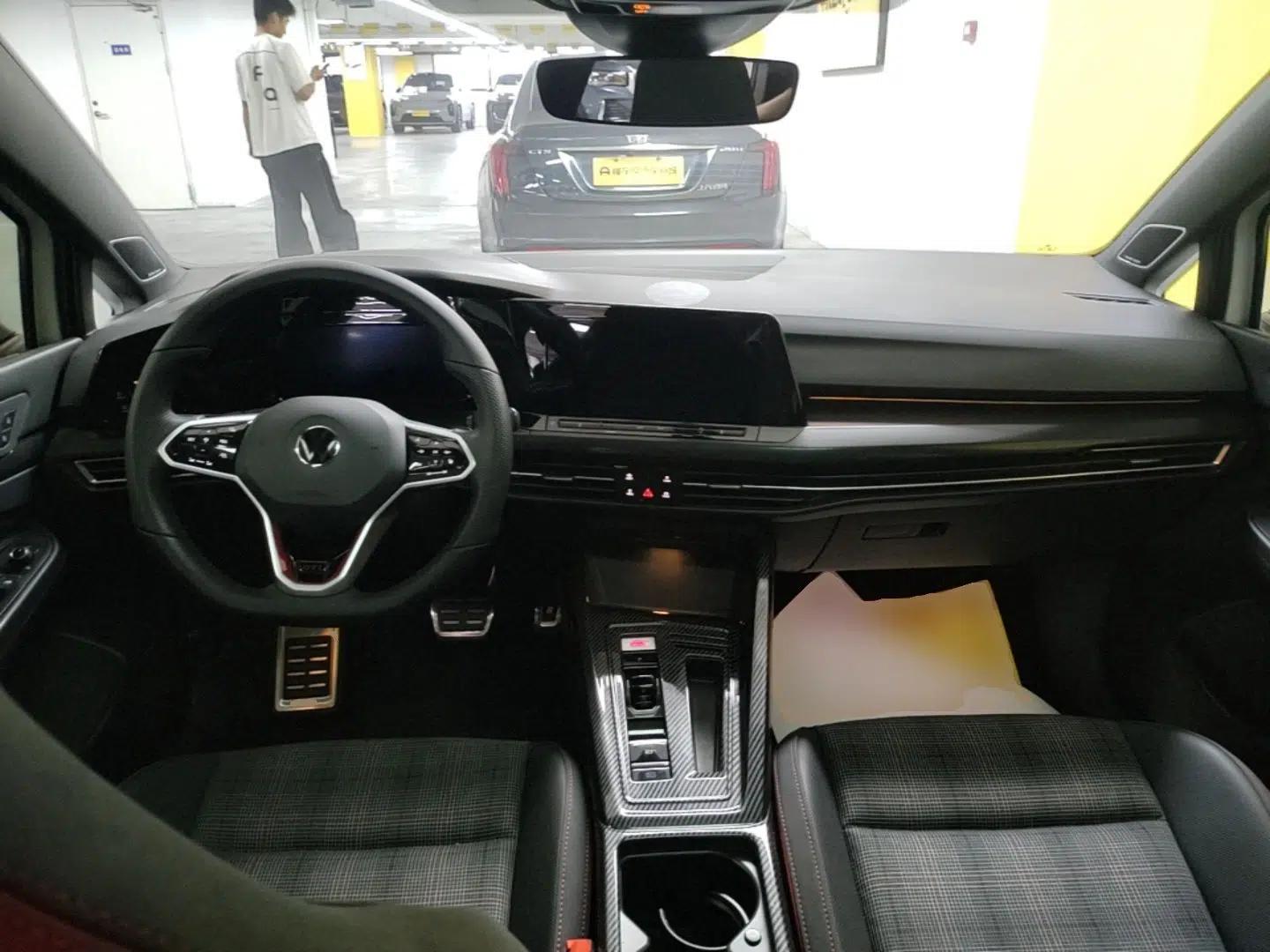 Volkswagen Golf GTI 2021 380TSI DSG GTI — миниатюра 12