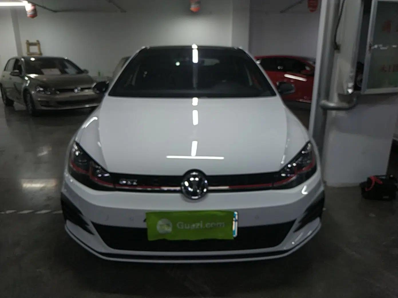 Volkswagen Golf GTI 2019 2.0 TSI GTI China V Standard — миниатюра 2