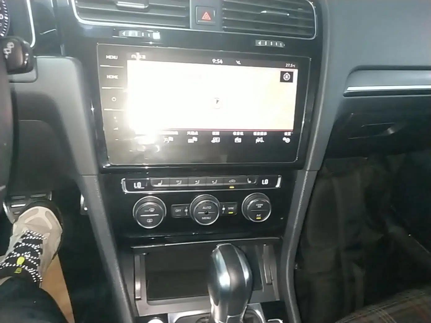 Volkswagen Golf GTI 2019 2.0 TSI GTI China V Standard — миниатюра 15