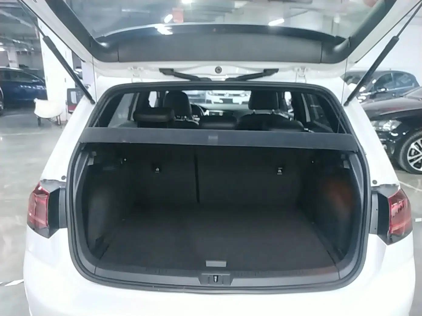Volkswagen Golf GTI 2019 2.0 TSI GTI China V Standard — миниатюра 22