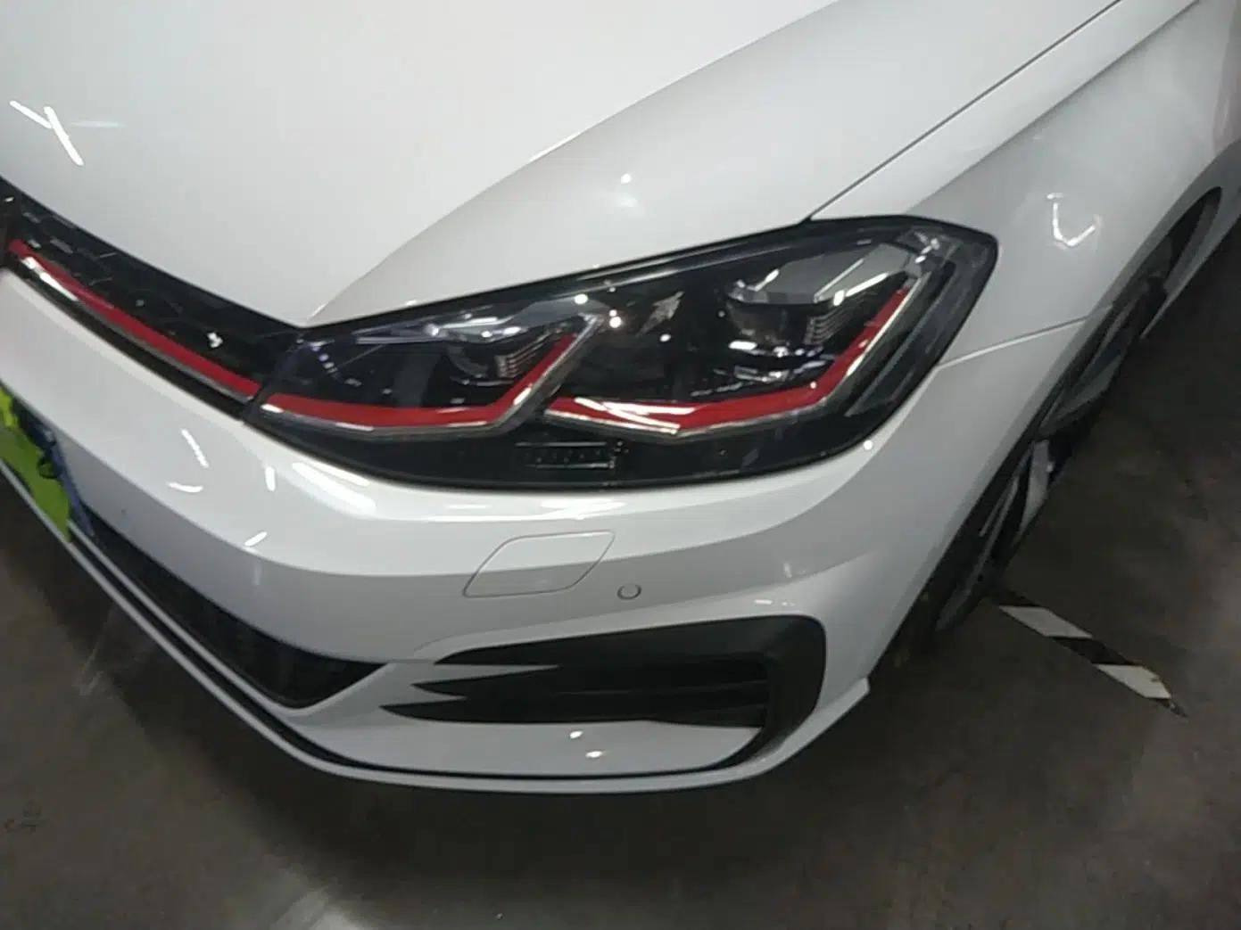 Volkswagen Golf GTI 2019 2.0 TSI GTI China V Standard — миниатюра 8