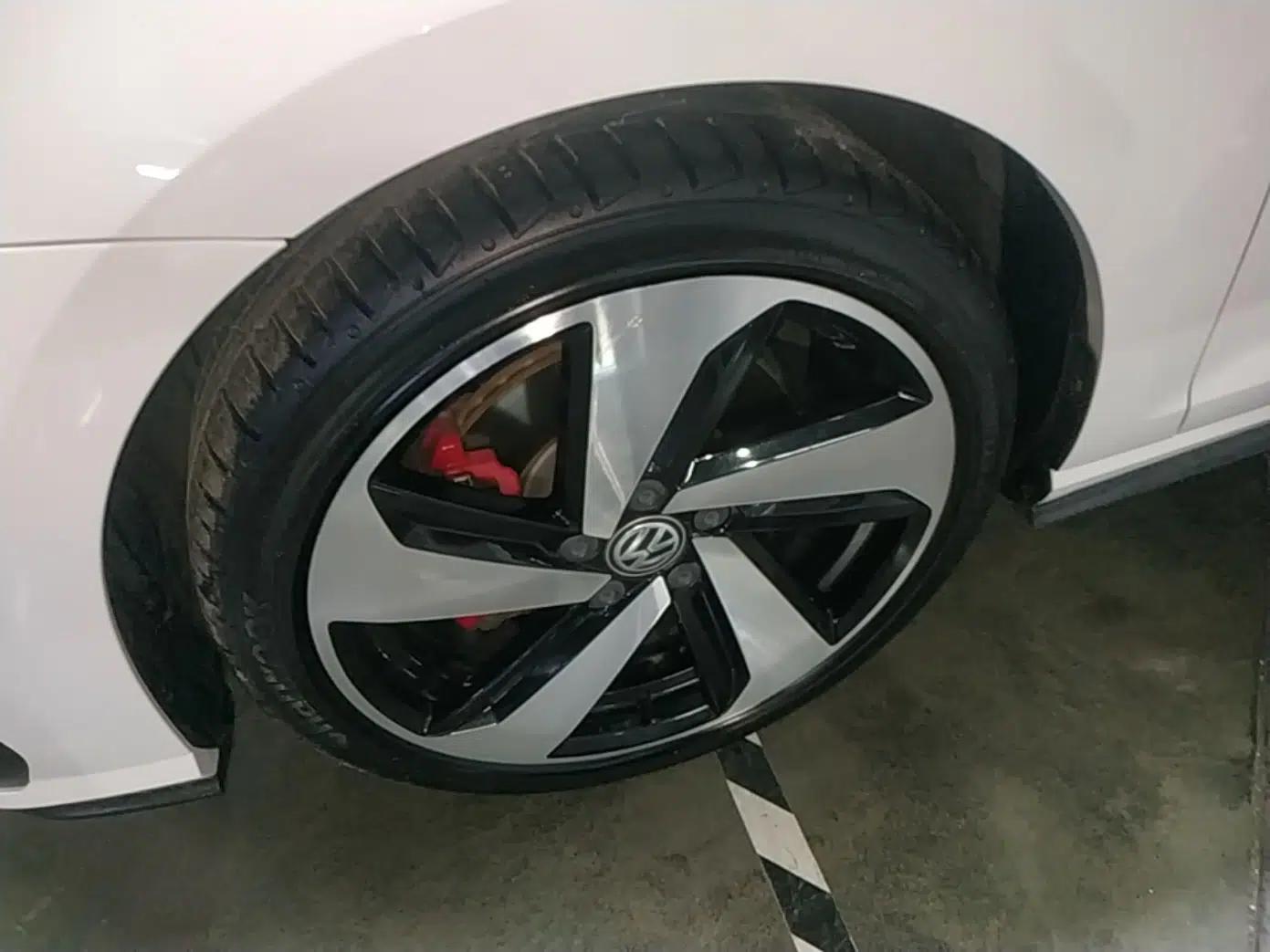 Volkswagen Golf GTI 2019 2.0 TSI GTI China V Standard — миниатюра 10